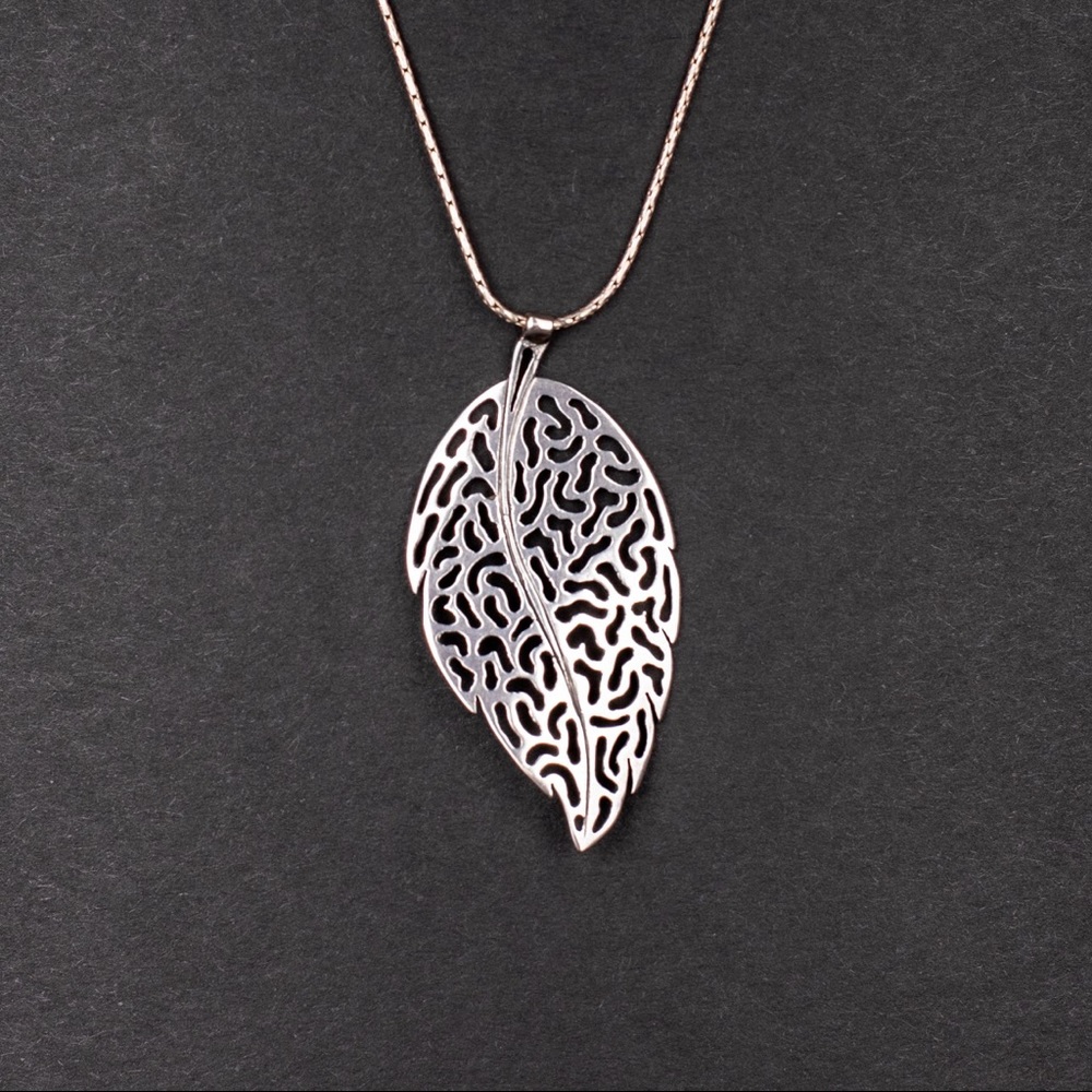Silver Pendant Necklace